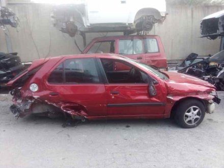 Vehiculo en el desguace: PEUGEOT 306 BERLINA 3/5 PUERTAS (S1) Style D