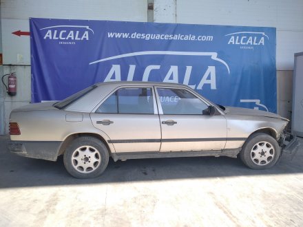 Vehiculo en el desguace: MERCEDES CLASE E (W124) FAMILIAR 3.0 Diesel CAT