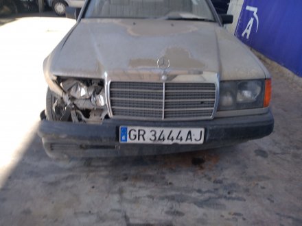Vehiculo en el desguace: MERCEDES CLASE E (W124) FAMILIAR 3.0 Diesel CAT