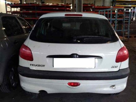 Vehiculo en el desguace: PEUGEOT 206 BERLINA XR