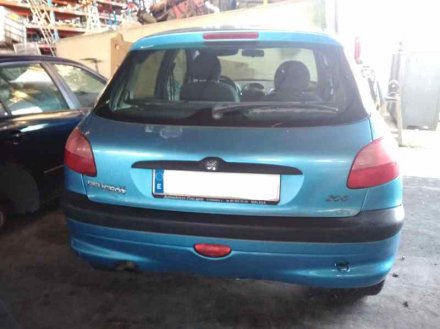 Vehiculo en el desguace: PEUGEOT 206 BERLINA XR