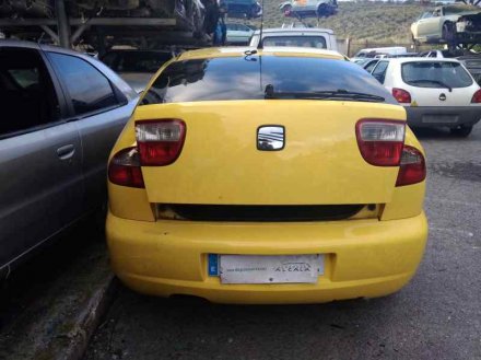 Vehiculo en el desguace: SEAT LEON (1M1) Stella