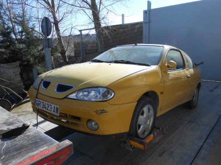 Vehiculo en el desguace: RENAULT MEGANE I COUPE FASE 2 (DA..) 1.6 16V Dynamique (DA04/B)