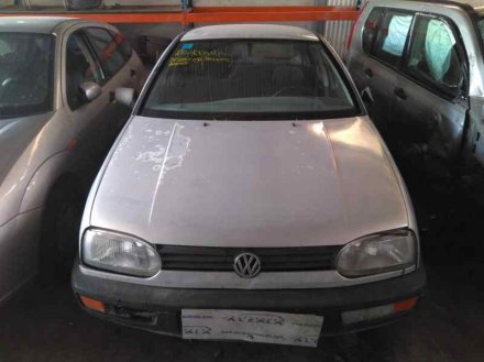 Vehiculo en el desguace: VOLKSWAGEN GOLF III BERLINA (1H1) CL