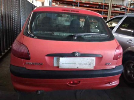 Vehiculo en el desguace: PEUGEOT 206 BERLINA XR