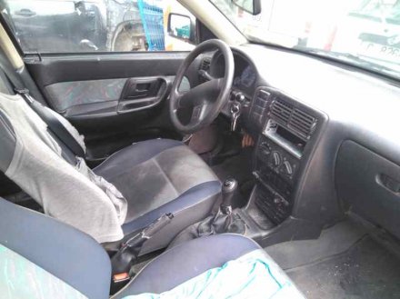 Vehiculo en el desguace: SEAT CORDOBA BERLINA (6K2) CLX