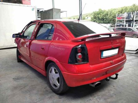 Vehiculo en el desguace: OPEL ASTRA G BERLINA Club