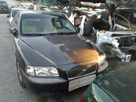 Vehiculo en el desguace: VOLVO S80 BERLINA T6