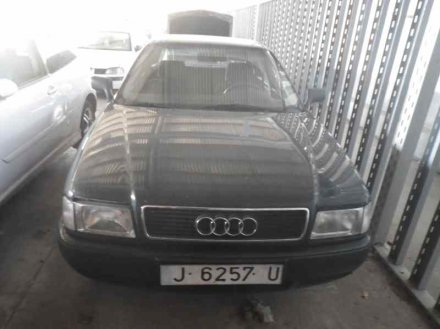 Vehiculo en el desguace: AUDI 80 AVANT Básico Berlina