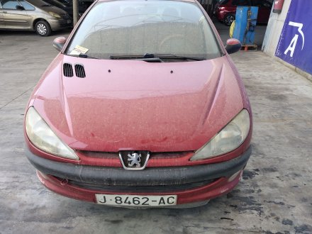 Vehiculo en el desguace: PEUGEOT 206 BERLINA 1.9 Diesel