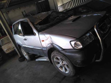 Vehiculo en el desguace: NISSAN TERRANO/TERRANO.II (R20) S (3-ptas.)