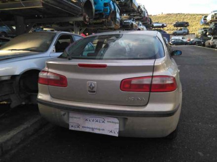 Vehiculo en el desguace: RENAULT LAGUNA II (BG0) Authentique