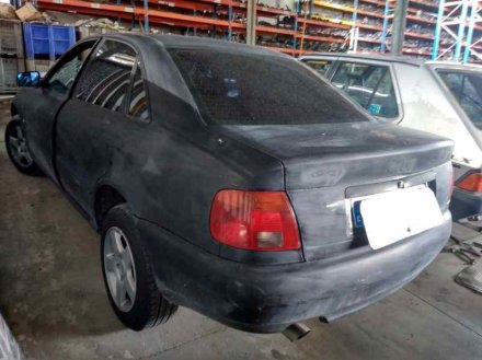 Vehiculo en el desguace: AUDI A4 BERLINA (B5) 1.8