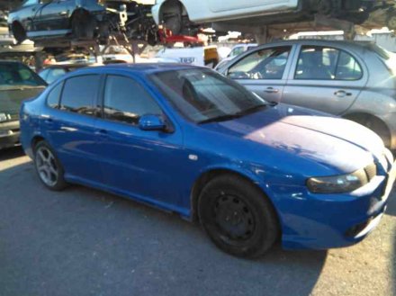 Vehiculo en el desguace: SEAT TOLEDO (1M2) Select