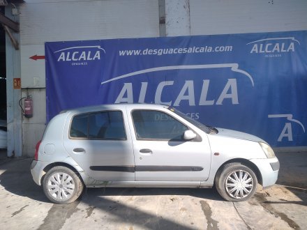 Vehiculo en el desguace: RENAULT CLIO II FASE II (B/CB0) 1.2 16V