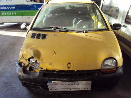 Vehiculo en el desguace: RENAULT TWINGO (CO6) 1.3 (C063/64)