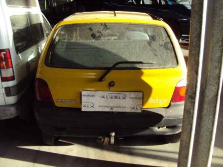 Vehiculo en el desguace: RENAULT TWINGO (CO6) 1.3 (C063/64)