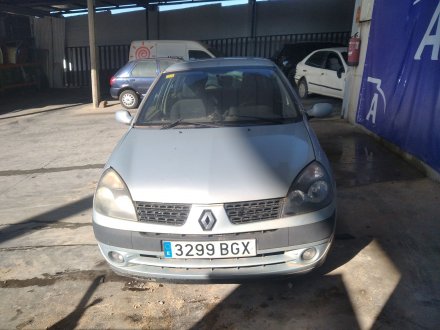 Vehiculo en el desguace: RENAULT CLIO II FASE II (B/CB0) 1.2 16V