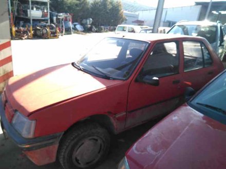 Vehiculo en el desguace: PEUGEOT 205 BERLINA 1.8 D Mito