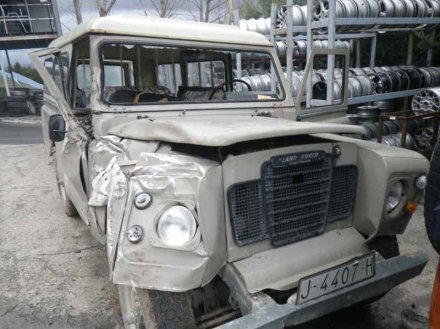 Vehiculo en el desguace: LAND ROVER SANTANA 109