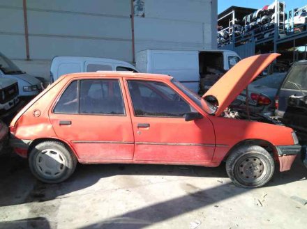 Vehiculo en el desguace: PEUGEOT 205 BERLINA 1.8 D Mito