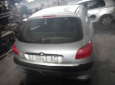 Vehiculo en el desguace: PEUGEOT 206 BERLINA XN