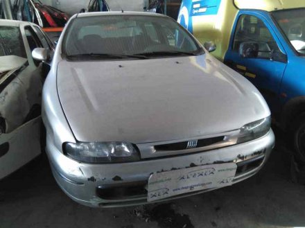 Vehiculo en el desguace: FIAT BRAVO (182) 16V 80 SX