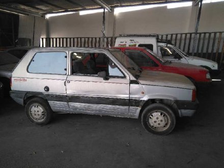 Vehiculo en el desguace: FIAT PANDA 750 Verde