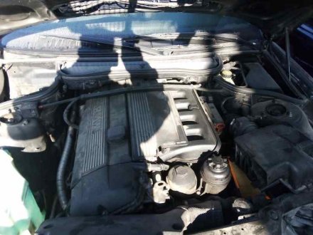 Vehiculo en el desguace: BMW SERIE 3 COUPE (E46) 2.0 24V