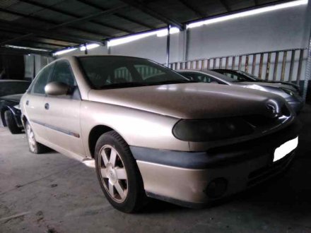 Vehiculo en el desguace: RENAULT LAGUNA (B56) 1.6 16V RT