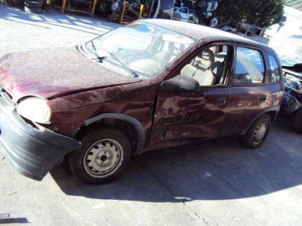 Vehiculo en el desguace: OPEL CORSA B Swing