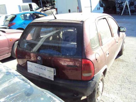 Vehiculo en el desguace: OPEL CORSA B Swing