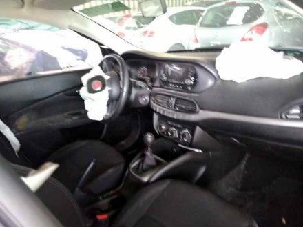 Vehiculo en el desguace: FIAT TIPO II (357) BERLINA Easy