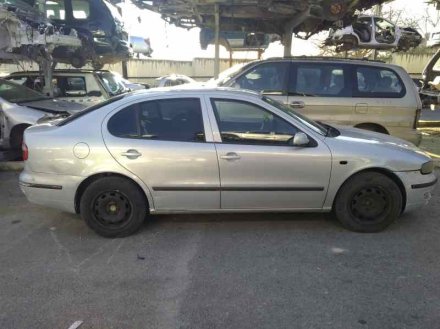 Vehiculo en el desguace: SEAT TOLEDO (1M2) Signo