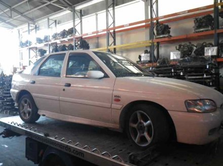 Vehiculo en el desguace: FORD ESCORT BERL./TURNIER Atlanta Berlina