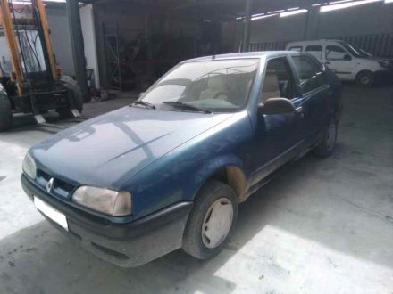 Vehiculo en el desguace: RENAULT 19 (B/C/L53) *