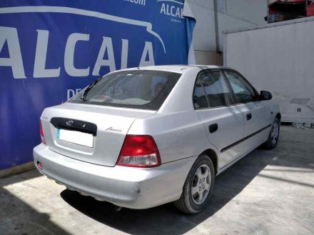 Vehiculo en el desguace: HYUNDAI ACCENT (LC) GL 5P