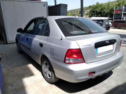 Vehiculo en el desguace: HYUNDAI ACCENT (LC) GL 5P