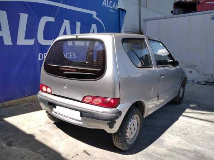 Vehiculo en el desguace: FIAT SEICENTO (187) Básico (09.2002->)