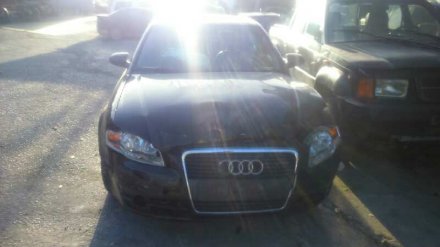 Vehiculo en el desguace: AUDI A4 BERLINA (8E) 1.9 TDI