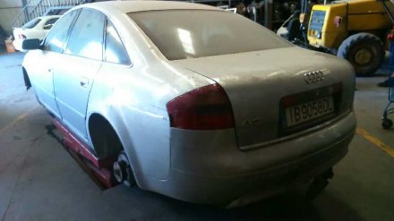 Vehiculo en el desguace: AUDI A6 AVANT (4B5) 2.5 TDI