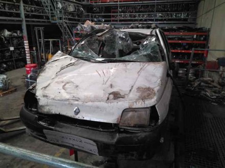 Vehiculo en el desguace: RENAULT CLIO I FASE I+II (B/C57) 1.9 D RN