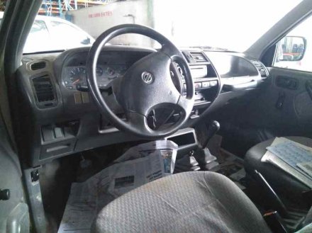 Vehiculo en el desguace: NISSAN TERRANO/TERRANO.II (R20) SE (5-ptas.)