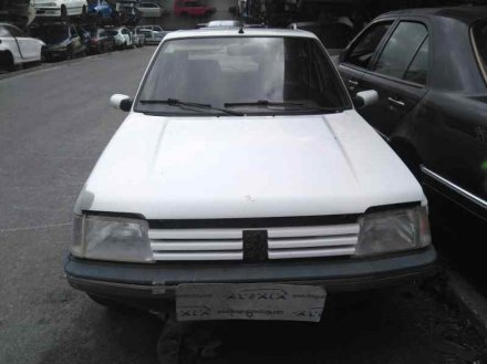 Vehiculo en el desguace: PEUGEOT 205 BERLINA 1.8 D Mito