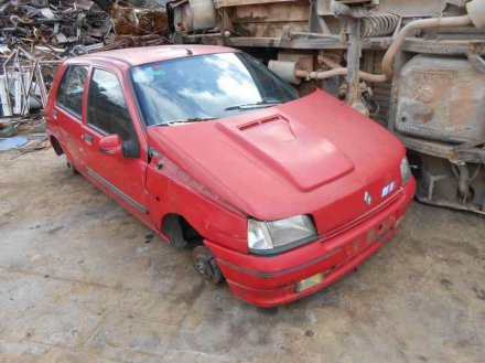 Vehiculo en el desguace: RENAULT CLIO I FASE I+II (B/C57) 1.8 Baccara