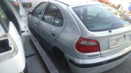 Vehiculo en el desguace: RENAULT MEGANE I FASE 2 CLASSIC (LA..) 1.9 D Authentique