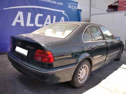 Vehiculo en el desguace: BMW SERIE 5 BERLINA (E39) 523i