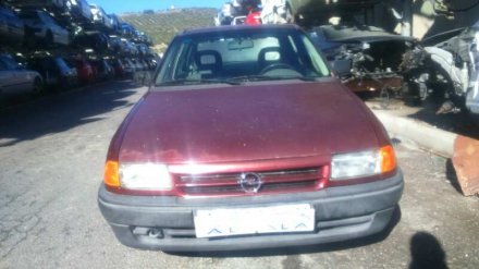 Vehiculo en el desguace: OPEL ASTRA F BERLINA GL