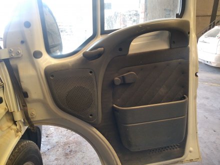 Vehiculo en el desguace: PEUGEOT BOXER CAJA CERR. TECHO SOBREELEV.(RS3700)(350)(´02->) 350 LH TD