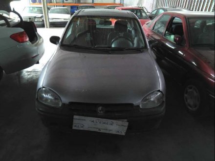 Vehiculo en el desguace: OPEL CORSA B Swing